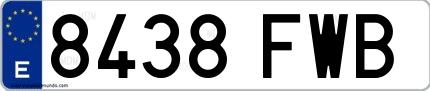 Ejemplo de matrícula española 8438 FWB