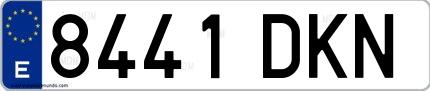 Ejemplo de matrícula española 8441 DKN