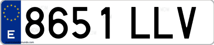 Ejemplo de matrícula de coche ordinaria 8651 LLV