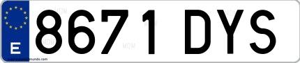Ejemplo de matrícula española 8671 DYS
