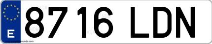 Ejemplo de matrícula española 8716 LDN