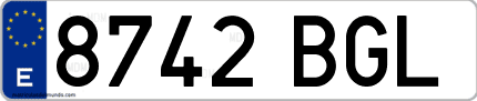 Ejemplo de matrícula de coche ordinaria 8742 BGL