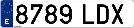 Ejemplo de matrícula española 8789 LDX