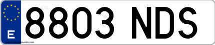 Ejemplo de matrícula de coche ordinaria 8803 NDS