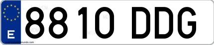 Ejemplo de matrícula española 8810 DDG