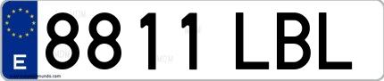 Ejemplo de matrícula española 8811 LBL