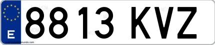 Ejemplo de matrícula de coche ordinaria 8813 KVZ