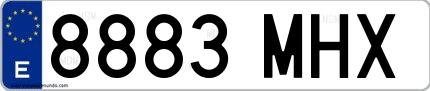 Ejemplo de matrícula española 8883 MHX