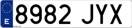 Ejemplo de matrícula de coche ordinaria 8982 JYX