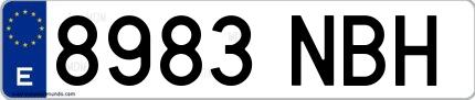 Ejemplo de matrícula española 8983 NBH