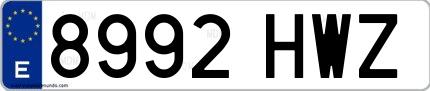 Ejemplo de matrícula española 8992 HWZ