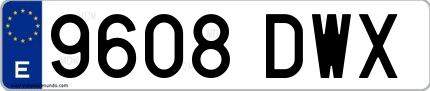 Ejemplo de matrícula española 9608 DWX
