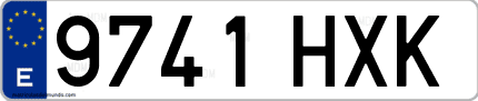 Ejemplo de matrícula de coche ordinaria 9741 HXK