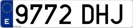 Ejemplo de matrícula española 9772 DHJ