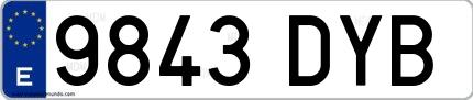Ejemplo de matrícula española 9843 DYB