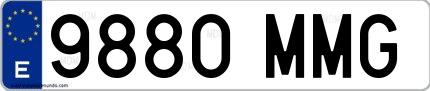 Ejemplo de matrícula española 9880 MMG