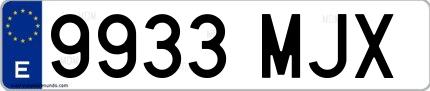Ejemplo de matrícula española 9933 MJX