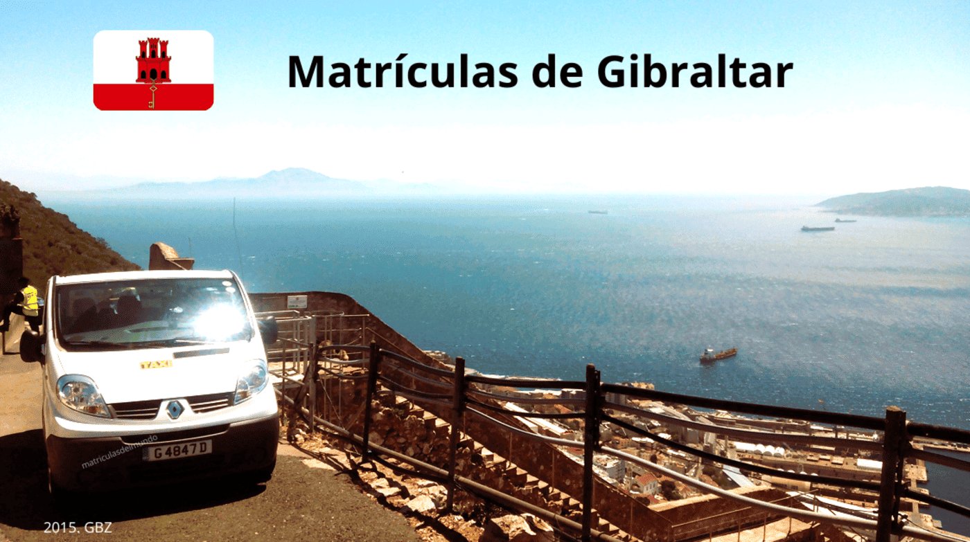 Renault Traffic taxi parada en lo alto del Peñón de Gibraltar con matrícula local