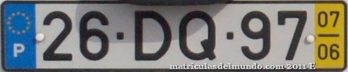 Matricula-chapa de Portugal con las letras DQ 2007