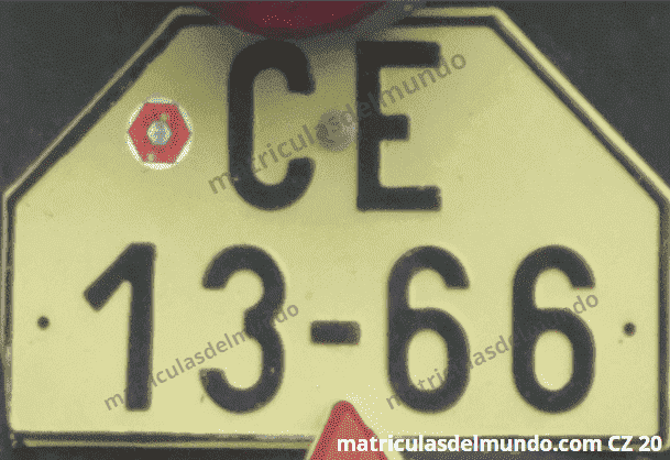 Matrícula de coche de Republica Checa de České Budějovice con letras CE