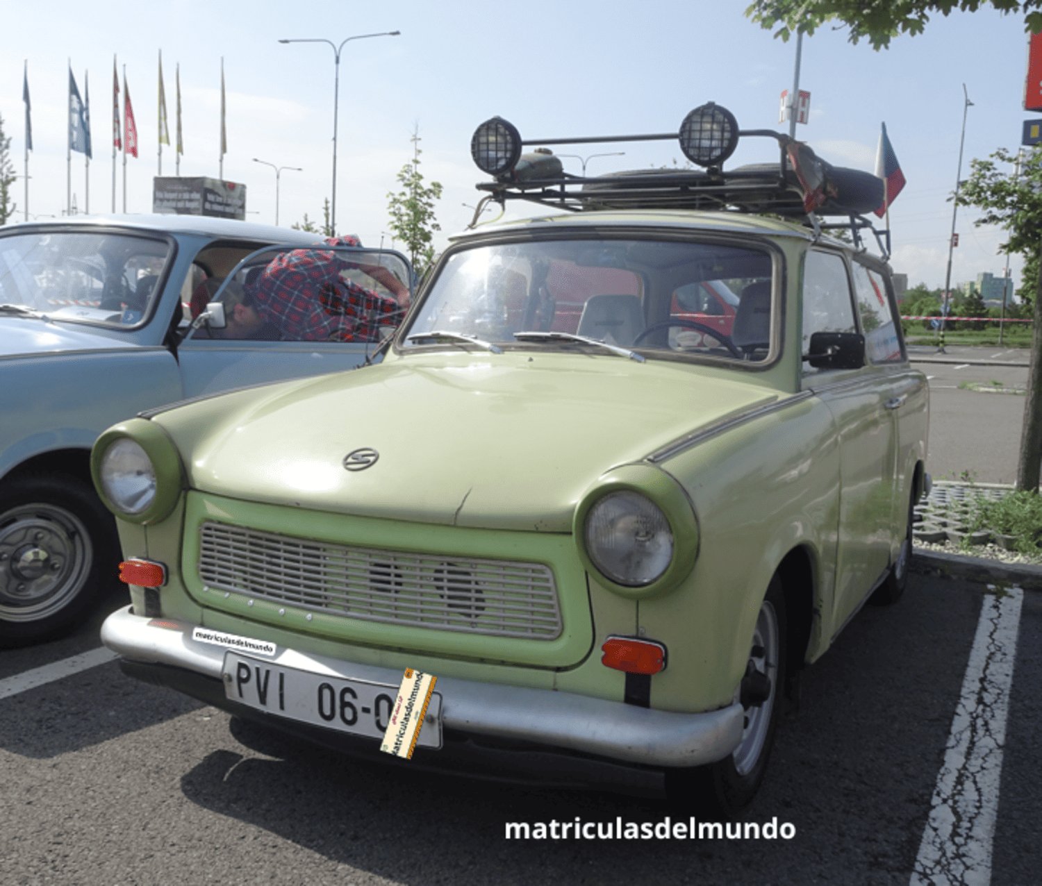 Matrícula de Trabant 601