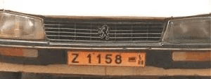 Matrícula de coche de Benín actual con código RB