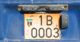 Matrícula de coche de Níger actual con código RN