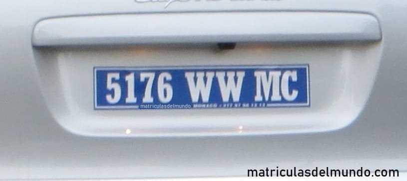 Matrícula azul especial de Mónaco con letras WW
